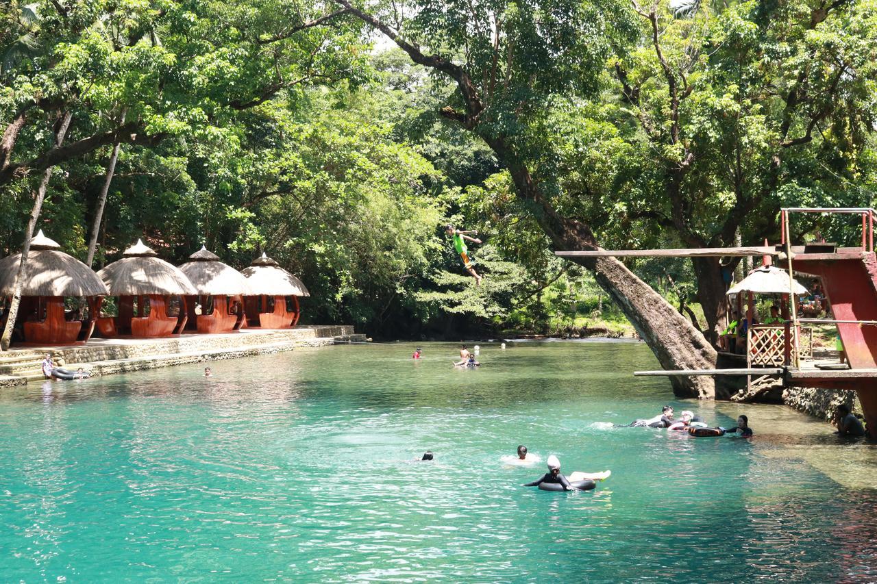 El Cielo Riverfront Villas Pandan Luaran gambar
